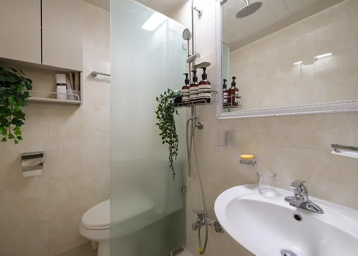 Guest house 강남 국립중앙박물관 넓은 투룸 주차가능 4*